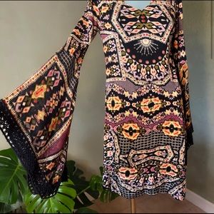 Groovy short pattern dress, bell sleeves, back cut out; Patrons of Peace, XS
